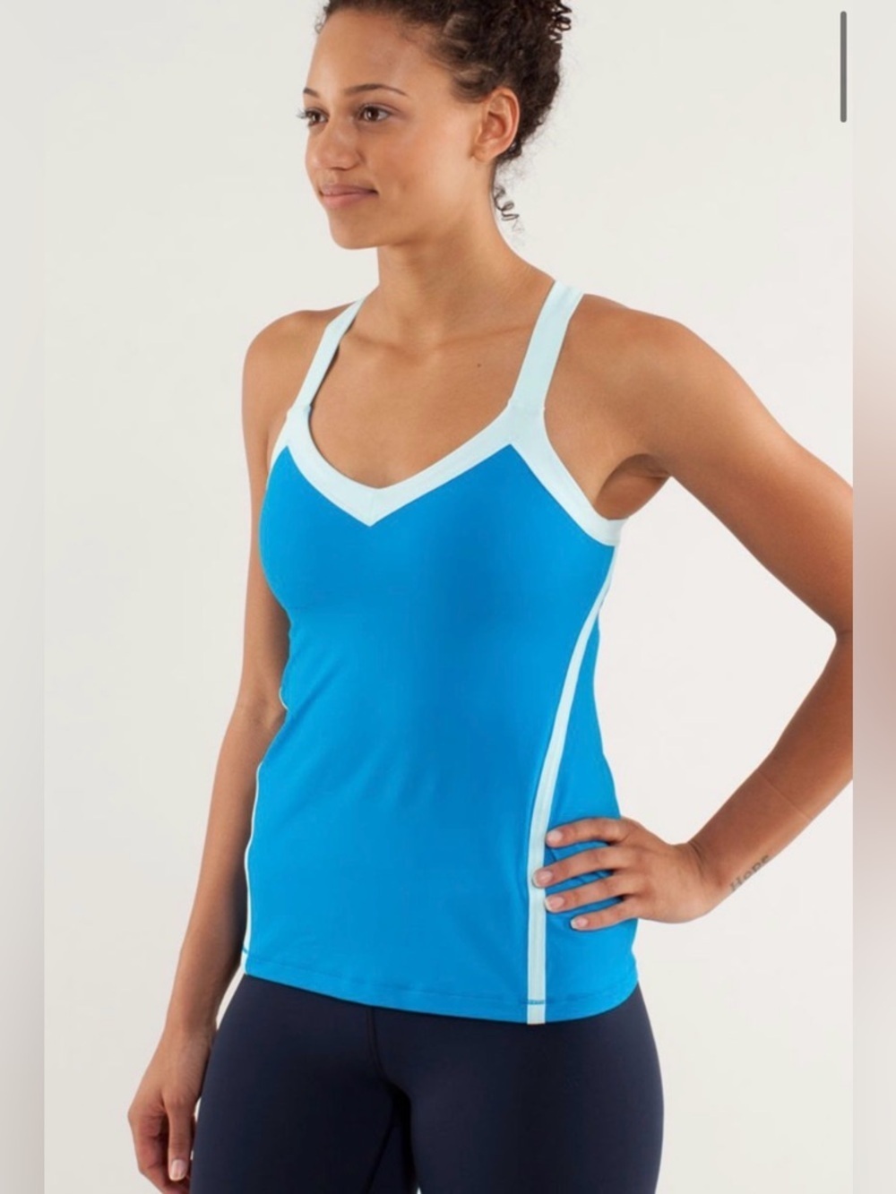 Lululemon Athletica Blue and Mint Cross-Back Tank - Picture 3 of 9